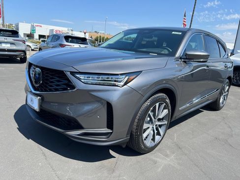 Used 2026 Acura MDX FWD w/ Technology Package image 3