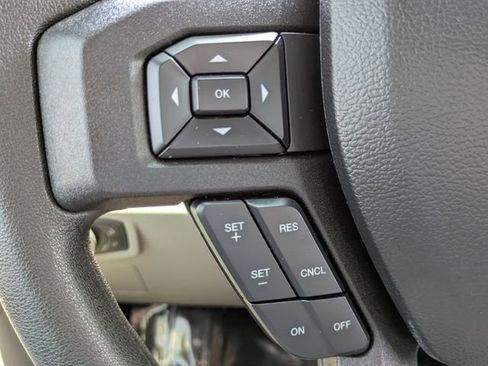 Certified 2018 Ford F150 XLT w/ Max Trailer Tow Package image 23