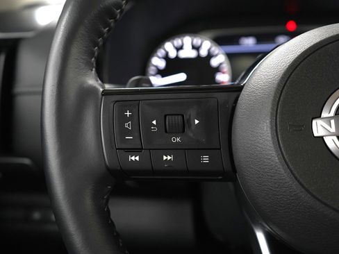 Used 2023 Nissan Pathfinder SL w/ SL Premium Package image 27