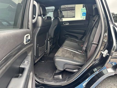 Used 2021 Jeep Grand Cherokee Laredo X RWD image 20