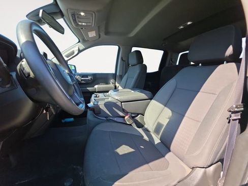 Used 2022 Chevrolet Silverado 1500 Custom w/ Safety Confidence Package AWD/4WD image 4