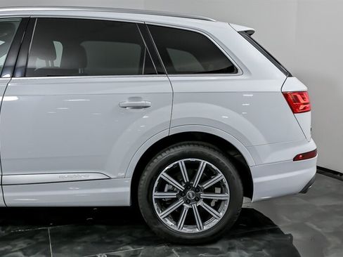 Used 2017 Audi Q7 3.0T Prestige AWD/4WD image 7