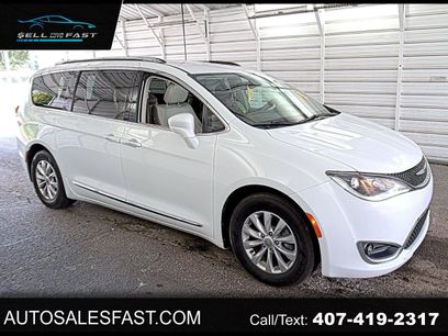 Used 2018 Chrysler Pacifica Touring-L