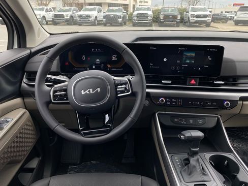 New 2026 Kia Carnival LXS image 15