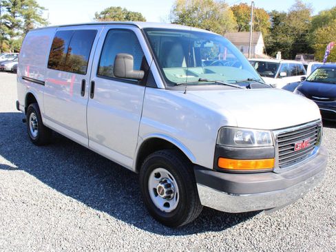 Used 2013 GMC Savana 3500 w/ Power Package image 4