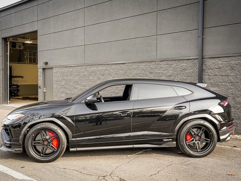 Used 2024 Lamborghini Urus Performante image 5