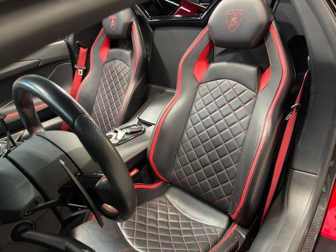 Used 2019 Lamborghini Aventador S AWD/4WD image 15