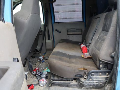 Used 2009 Ford F550 4x4 Crew Cab Super Duty image 14