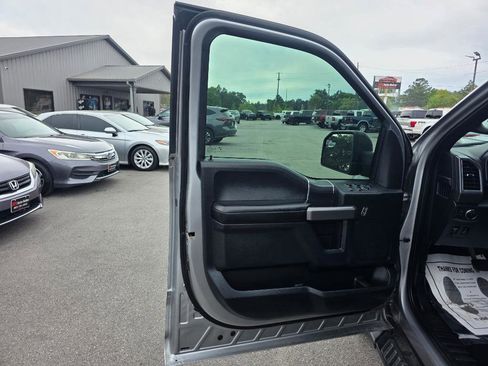 Used 2020 Ford F150 XLT w/ Equipment Group 302A Luxury image 7