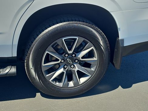 Certified 2023 Chevrolet Tahoe Z71 AWD/4WD image 12