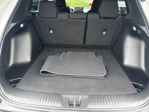 Certified 2024 Honda HR-V Sport image 40