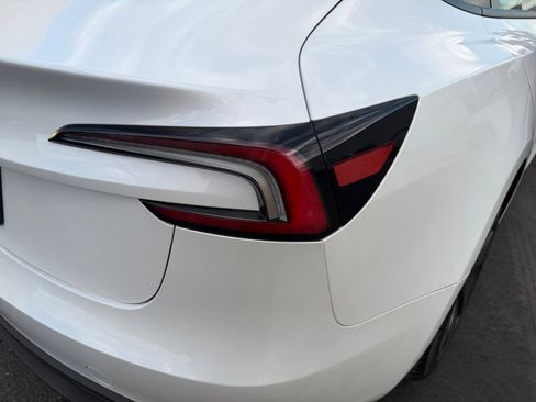 Used 2025 Tesla Model 3 Long Range RWD image 29