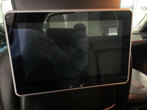 Used 2009 Cadillac Escalade EXT image 20