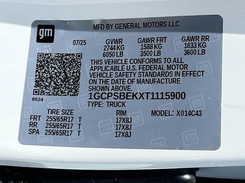 Used 2026 Chevrolet Colorado W/T RWD image 31