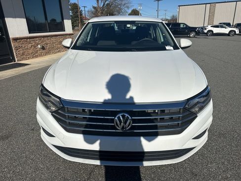 Used 2020 Volkswagen Jetta S image 9