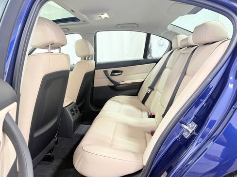 Used 2011 BMW 328i xDrive 328i xDrive Sedan 4D image 21