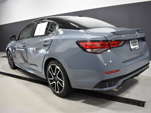 Certified 2025 Nissan Sentra SR image 3