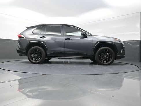 Used 2025 Toyota RAV4 XSE w/ Weather Package AWD/4WD image 38