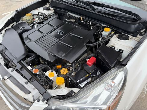 Used 2014 Subaru Outback 3.6R Limited AWD/4WD image 33