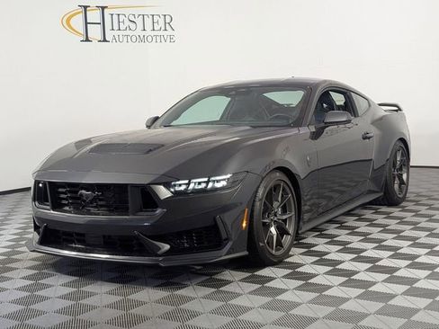 Used 2024 Ford Mustang Dark Horse image 4