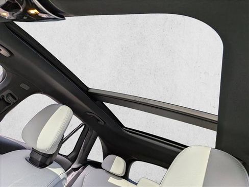 Certified 2024 Mercedes-Benz GLC 300 w/ AMG Line image 15