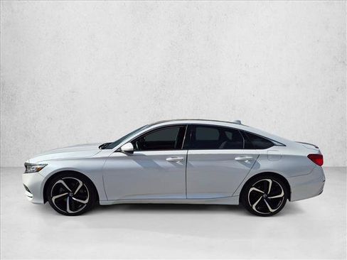 Used 2019 Honda Accord Sport image 8