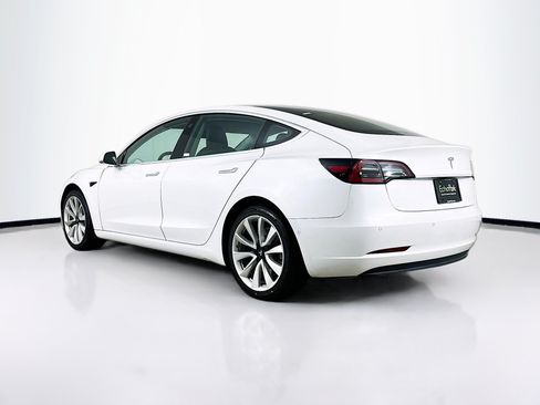Used 2020 Tesla Model 3 Standard Range Plus RWD image 5