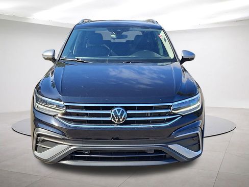 Used 2024 Volkswagen Tiguan Wolfsburg Edition image 2