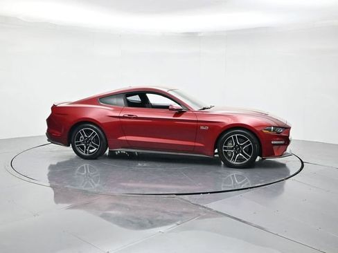 Certified 2019 Ford Mustang GT image 3