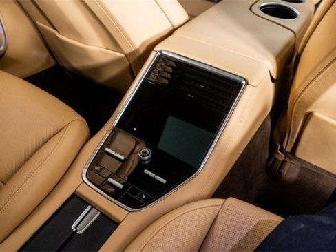 Used 2023 Porsche Panamera 4 Platinum Edition w/ Assistance Package image 57