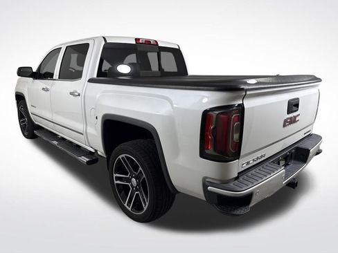 Used 2017 GMC Sierra 1500 Denali image 5