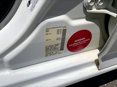 Used 2019 Nissan Altima 2.5 SR FWD image 18
