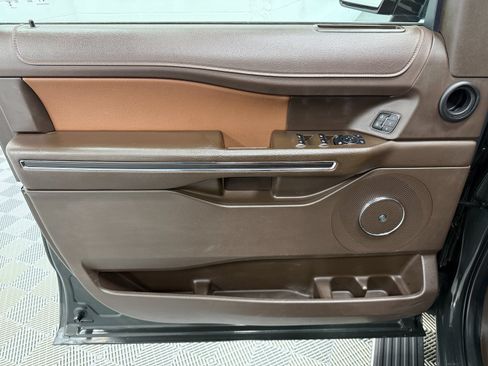 Used 2023 Ford Expedition Max King Ranch AWD/4WD image 11