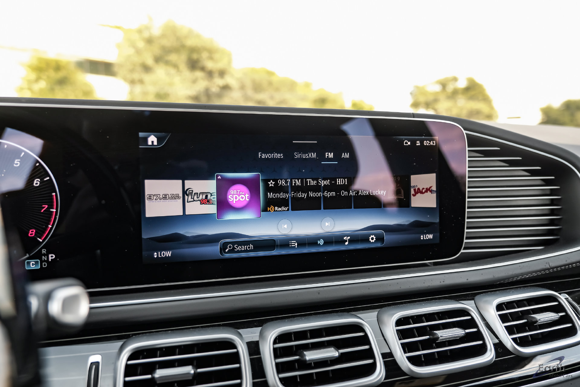 Used 2024 Mercedes-Benz Maybach GLS 600 4MATIC image 76