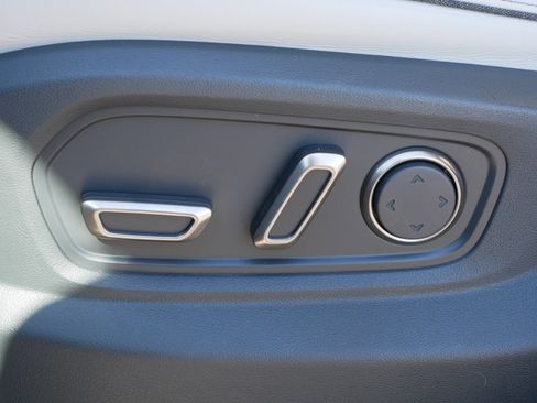 Used 2023 Rivian R1T Adventure image 20