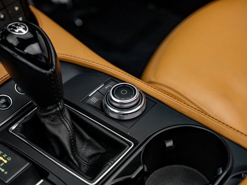 Used 2018 Maserati GranTurismo Sport image 63