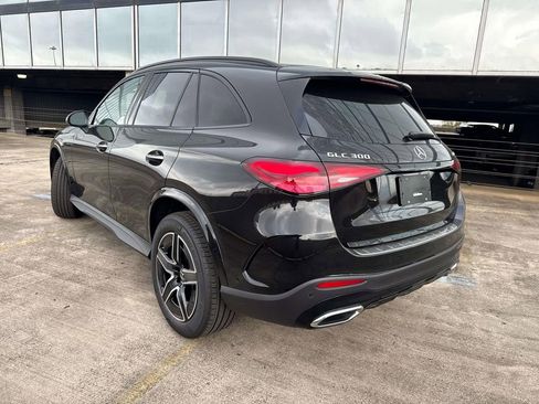 New 2026 Mercedes-Benz GLC 300 4MATIC image 4
