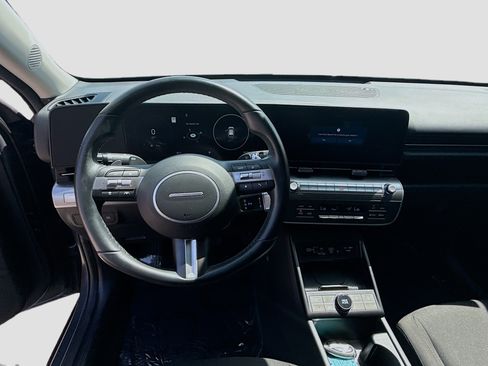 Used 2024 Hyundai Kona SEL w/ Convenience Package FWD image 10