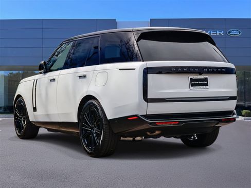 New 2026 Land Rover Range Rover SE image 6
