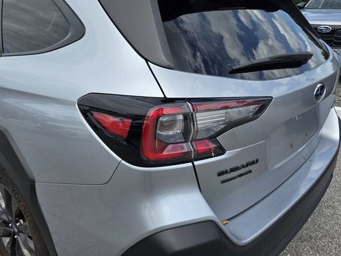 Certified 2025 Subaru Outback Onyx Edition AWD/4WD image 7