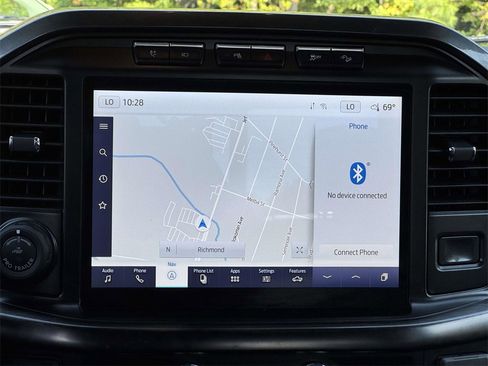 Used 2023 Ford F150 Lariat w/ Equipment Group 502A High image 3