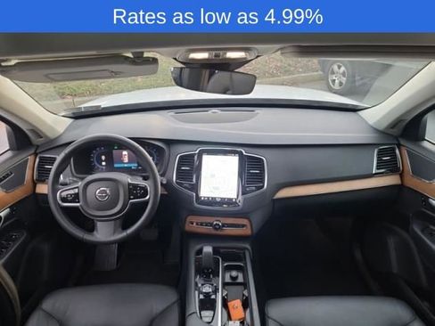 Certified 2023 Volvo XC90 B6 Plus image 7