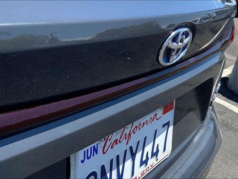 Used 2024 Toyota Corolla LE FWD image 30