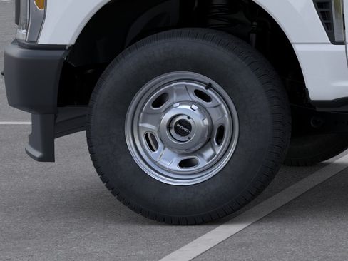 New 2026 Ford F250 XL AWD/4WD image 19