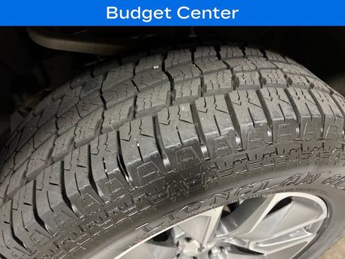 Used 2021 Chevrolet Silverado 1500 RST AWD/4WD image 10