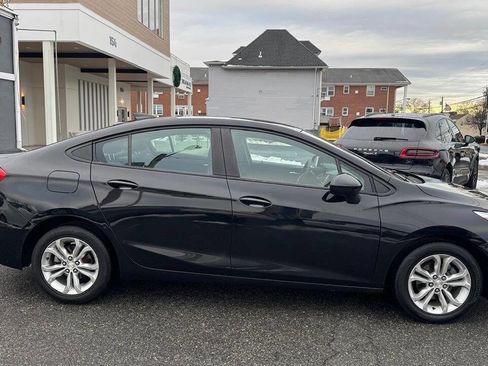 Used 2019 Chevrolet Cruze LS w/ LS Convenience Package image 7