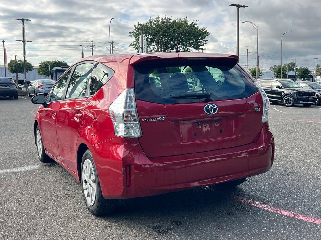 Used 2014 Toyota Prius V Three FWD image 11