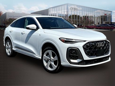 New 2026 Audi Q5 Premium Plus AWD/4WD image 1