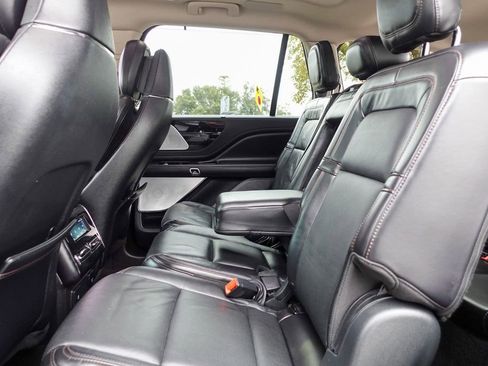 Used 2020 Lincoln Aviator Reserve w/ Equipment Group 201A image 26