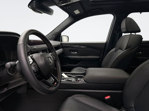 Used 2026 Honda Passport TrailSport Elite image 9